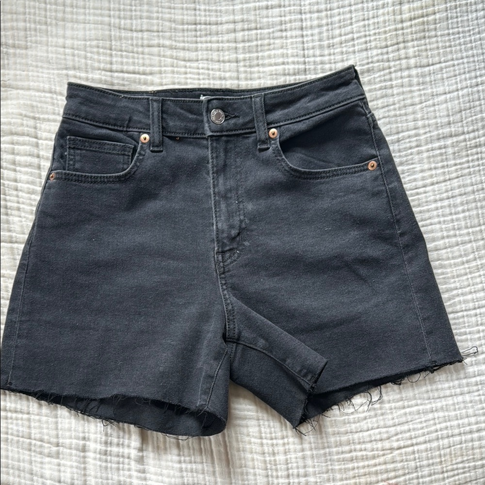 H&M Black Jean Shorts High-Waisted Raw Hem